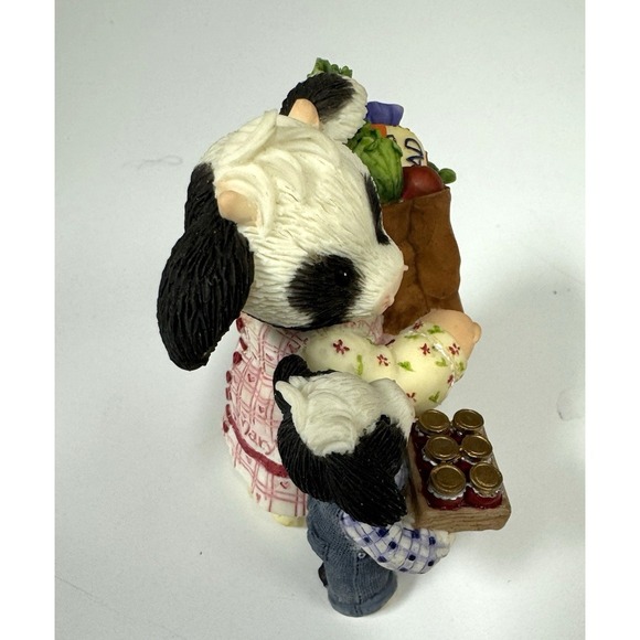 MARY's MOO MOOs Cow Figurine "You Always Lend a Helping Hoof" #929980 2001 - Picture 7 of 10
